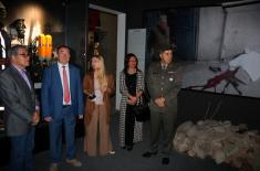 Russian Academician Panarin visits exhibition 