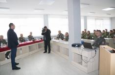 Minister Vulin with students of the Military High School and the Secondary Vocational Military School