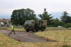 Driving competition on the occasion of the Day of safety of military traffic participants