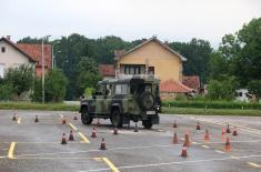 Driving competition on the occasion of the Day of safety of military traffic participants