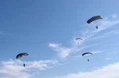 Veteran Paratroopers’ Jump
