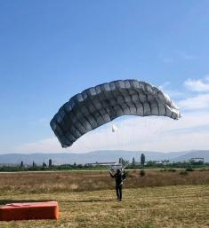 Veteran Paratroopers’ Jump