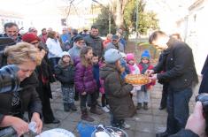 Defence Minister visited military pensioners – users of temporary accommodation in Novi Sad