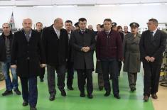 Defence Minister visits "Yumco"