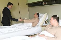 Minister Đorđević and General Diković Visited the Injured Members of the Serbian Armed Forces