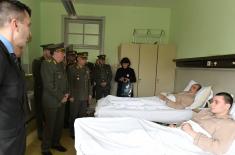 Minister Đorđević and General Diković Visited the Injured Members of the Serbian Armed Forces