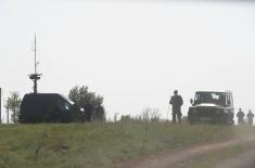 Defence Minister on the border with the Republic of Macedonia 