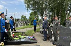 Minister Vučević lays wreath in memory of fallen hero of Paštrik Boško Lemić  