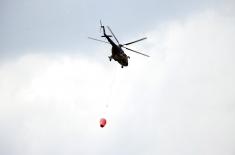 Хеликоптери Војске Србије гасе пожар у општини Нова Варош 