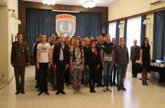 Badges and Certificates of Appreciation of the Fatherland to short-term volunteers