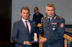 Military commemorative medals presented to members of the 250th AD Missile Brigade