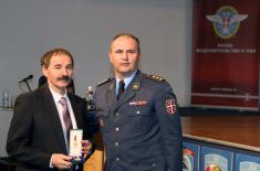 Military commemorative medals presented to members of the 250th AD Missile Brigade