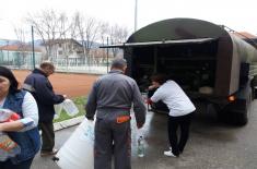 The Armed Forces Continue to Help in Defence against Floods