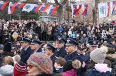 Holy Cross in the hands of Serbian Armed Forces members