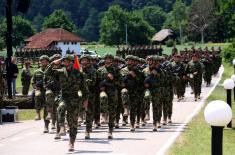 The President of the Republic and the Supreme Commander of the Serbian Armed Forces handed over military flags to the 72nd Special Operations Brigade and the 63rd Parachute Brigade