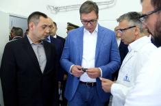 Predsednik Vučić: "Teleoptik-žiroskopi" je bila ugašena fabrika, a danas živi sa velikom nadom