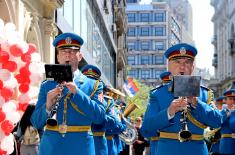 Promenadni defile Reprezentativnog orkestra i egzercir pripadnika Garde 