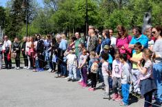 Promenadni defile Reprezentativnog orkestra i egzercir pripadnika Garde 