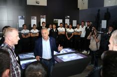 Фудбалери и руководство "Партизана" посетили изложбу "Одбрана 78" 