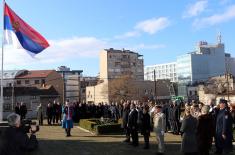 Ministers of Defense of Serbia and France pay tribute to the warriors from the Macedonian Front