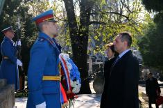 Ministers of Defense of Serbia and France pay tribute to the warriors from the Macedonian Front