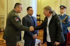 Minister Vulin: Standard of members of the Serbian Armed Forces remains our priority