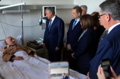 Visit to injured UNMIK member at MMA