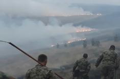 The Serbian Armed Forces helping to put out fires in the municipality of Trgovište