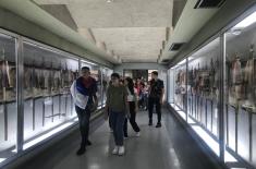 Посета најбољих ученика из Херцеговине - Република Српска Војном музеју