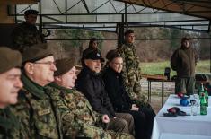 Minister Stefanović visits Weapons and Military Equipment Testing Centre in Nikinci