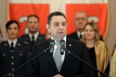 Министар Вулин: 2019 - година даљег јачања Војске Србије  