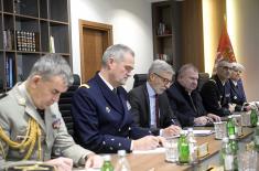  Sastanak ministra odbrane sa direktorom Generalne direkcije za naoružanje Ministarstva vojske Francuske