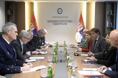  Sastanak ministra odbrane sa direktorom Generalne direkcije za naoružanje Ministarstva vojske Francuske