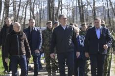 President Vučić visits Military Technical Institute
