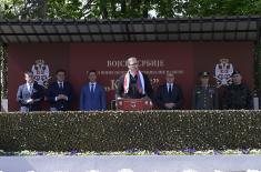 Председник Вучић присуствовао Дану Одреда војне полиције специјалне намене „Кобре“ и уручио војну заставу