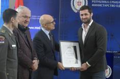 Minister Vučević attends ceremony marking Military Sports Day