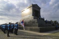 Ministar Gašić položio venac na Avali povodom Dana Vojske Srbije