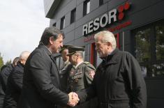 Ministar Gašić obišao kompaniju „Resor“ u Gadžinom Hanu