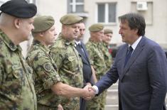 Minister Gašić visits Army Command in Niš