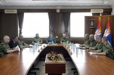 Minister Gašić visits Army Command in Niš