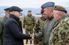 Presidents Vučić and Aliyev attend weapons and capabilities display of some of SAF units in Niš