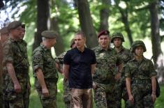 Министар Стефановић: Нема племенитије дужности од заштите своје земље