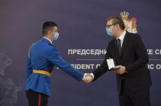 President Vučić presents decorations to members of the Ministry of Defence and the Serbian Armed Forces