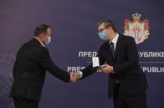 President Vučić presents decorations to members of the Ministry of Defence and the Serbian Armed Forces