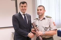 The sixth class of Advanced Security and Defence School completes studies