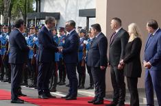 Састанак председника Вучића са највишим руководством система одбране 