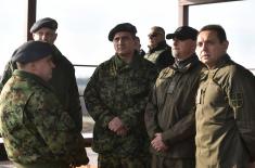 Министар Вулин: Одбрамбена индустрија Србије опрема наоружањем и најсавременије хеликоптере