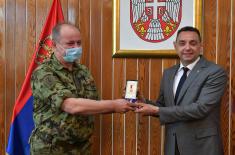 Minister Vulin presents "Twentieth anniversary of defence of the homeland against NATO aggression" military memorial medals 