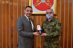 Minister Vulin presents "Twentieth anniversary of defence of the homeland against NATO aggression" military memorial medals 