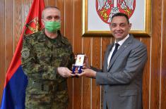 Minister Vulin presents "Twentieth anniversary of defence of the homeland against NATO aggression" military memorial medals 
